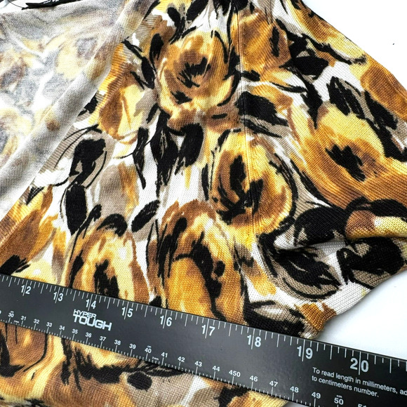ELLEN TRACY NWT Women Large Yellow Roses Floral Bamboo Cashmere Cardigan Sweater - Picture 9 of 11